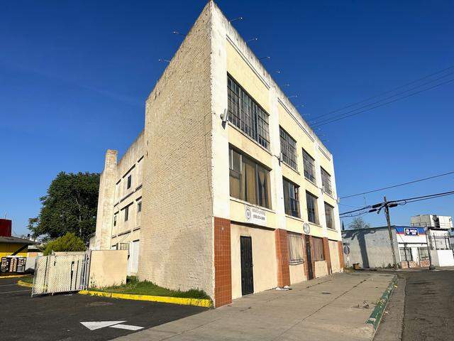 Fresno’s Bixler Vapor Dry Cleaning Company Building, an official historic building, is seen vacant and boarded up Tuesday, March 24, 2026.